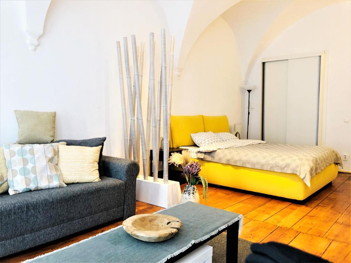 Arcade Apartment Sibiu Esterno foto
